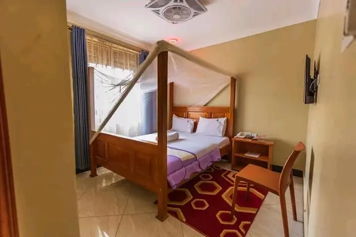 Palm Gardens And Guest House Kitara Kanyanya Kampala